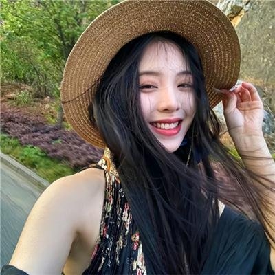 费家有女